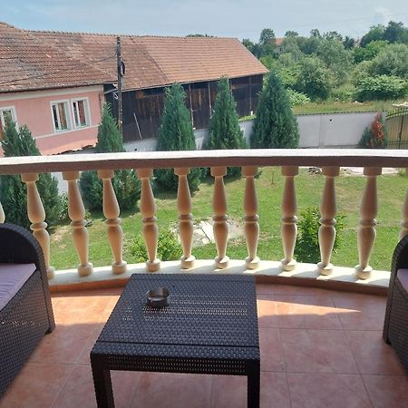 Serena House Cîrţişoara Buitenkant foto