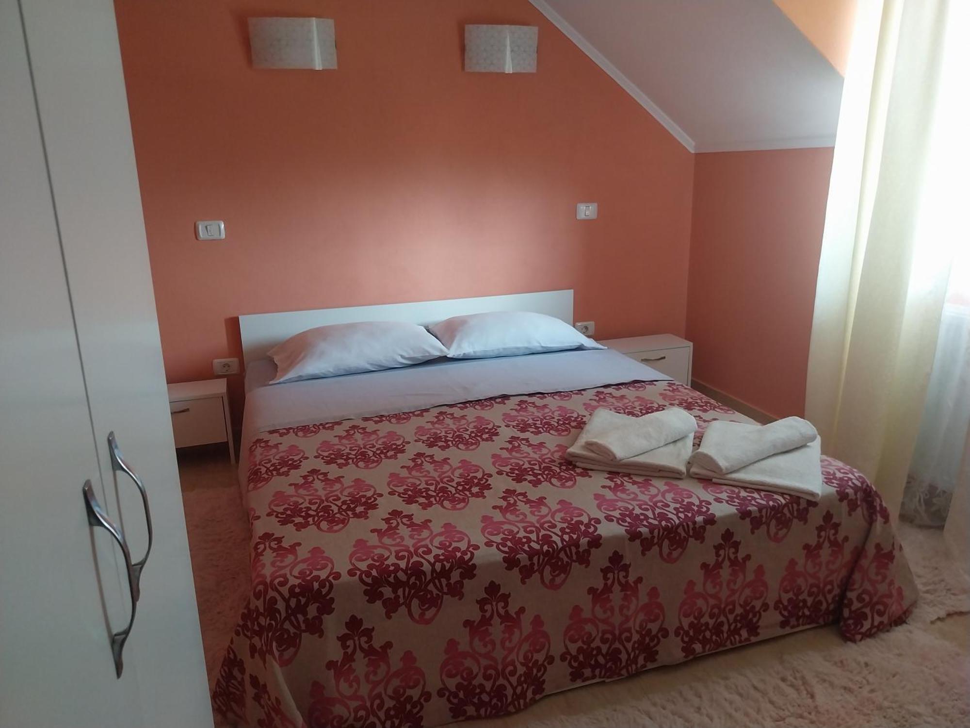Serena House Cîrţişoara Buitenkant foto
